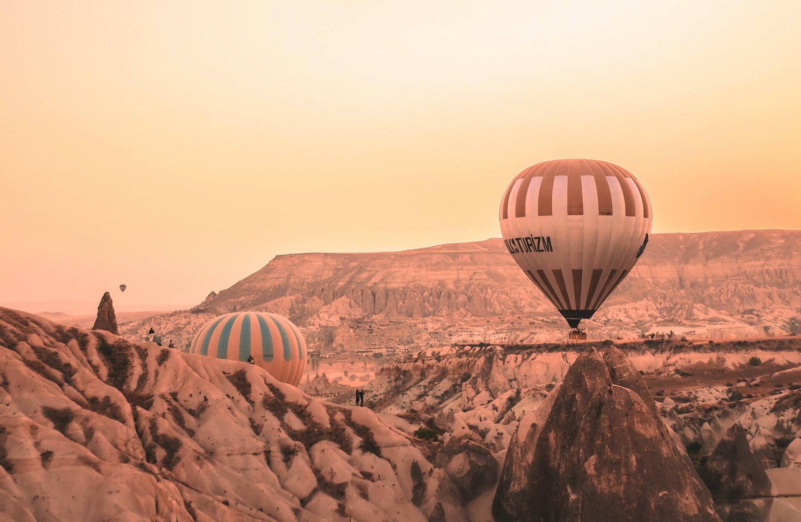 AI  VisualConcept Ads